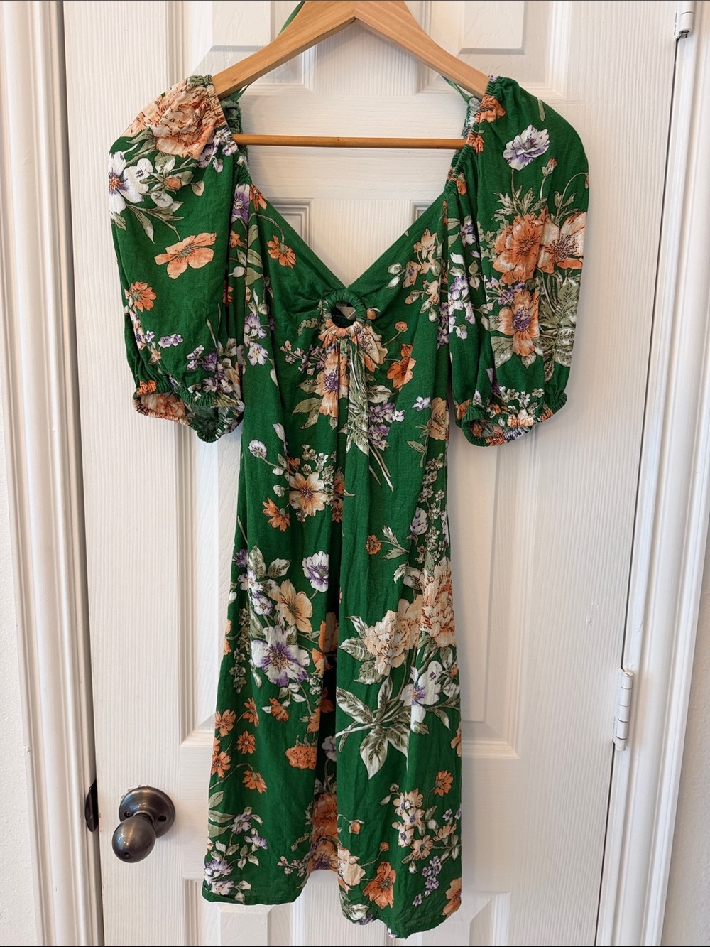 Green Floral Puff-Sleeve Midi Dress with Ring-Front Detail